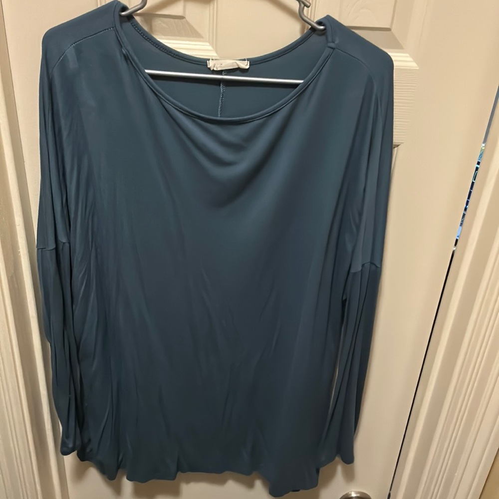 Blue tunic similar to PIKO top size L